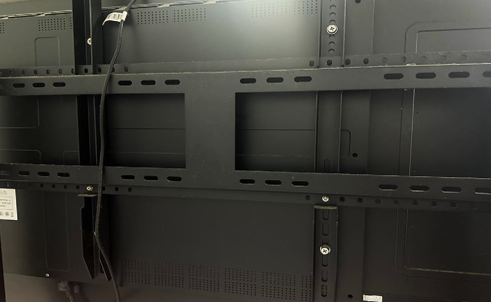 電視背板鎖螺絲解決方案